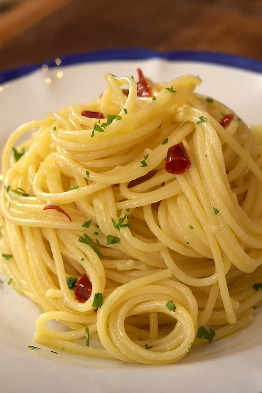 Spaghetti Aglio, Olio & Peperoncino